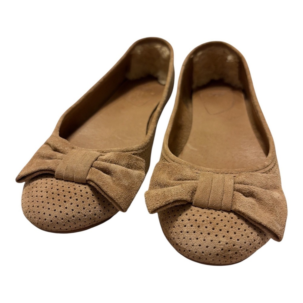 Ugg W Rohen Perf Taupe Brown Suede Ballet Flats with Bow EUC